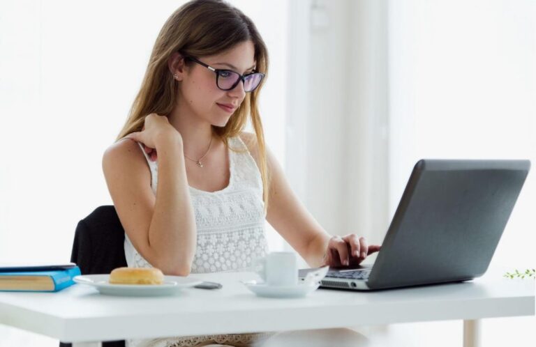 Sohbet ile Dijital Dünyada Gerçek Bağlantılar Kurmanın Keyfi