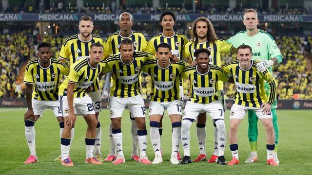 Fenerbahçe’de maç sonu ayrılık! Yıldız isim için anlaşmaya varıldı