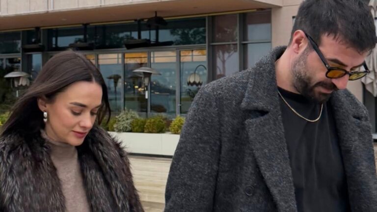 Hande Soral okulun ilk gününde gözyaşlarını tutamadı